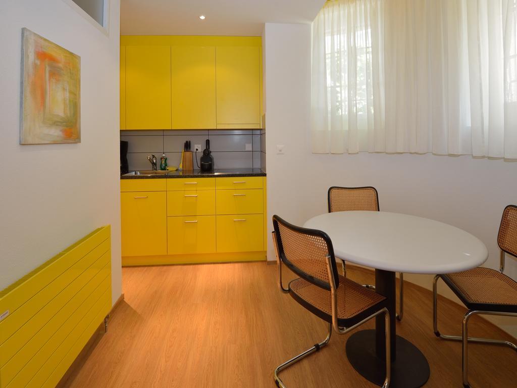Garden Studio Apartment Zuerichberg Bilik gambar