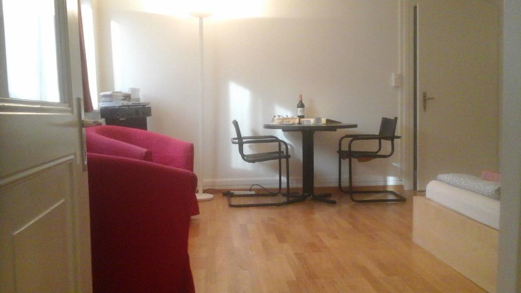 Garden Studio Apartment Zuerichberg Bilik gambar