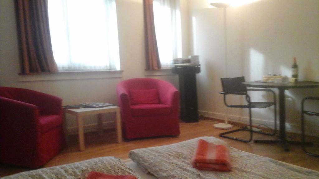Garden Studio Apartment Zuerichberg Bilik gambar