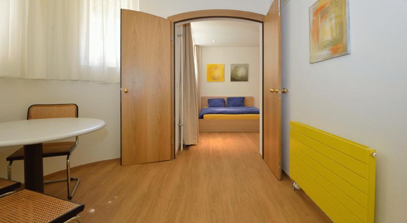 Garden Studio Apartment Zuerichberg Bilik gambar
